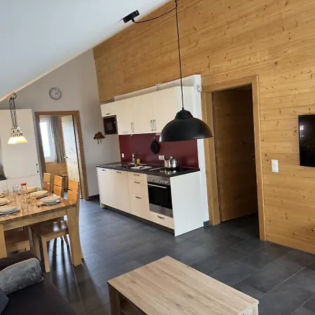 Zamangspitzhuette Myrelaxs Alpenrose